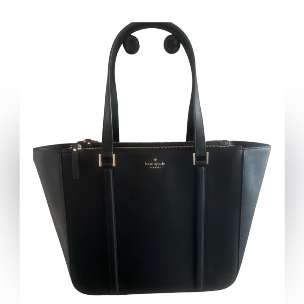 COPY - KATE SPADE ♠️ LARGE SAFIANO LEATHER TOTE. NWT